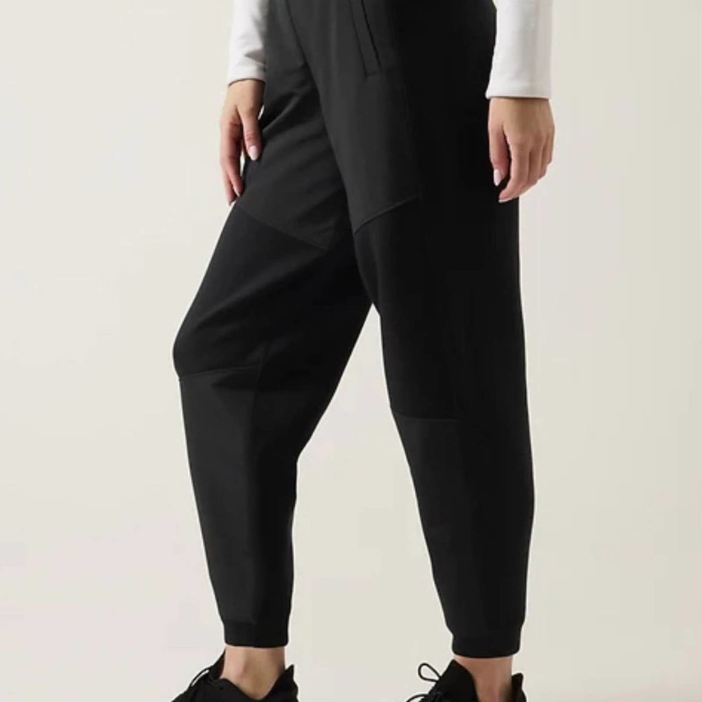 ATHLETA Get Set Hybrid Jogger | NWT | Women's Size Medium